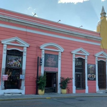Hotel Real San Juan Suites Merida Bagian luar foto